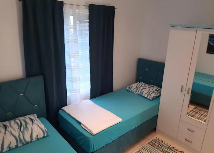 Mirta Apartments Family Farm